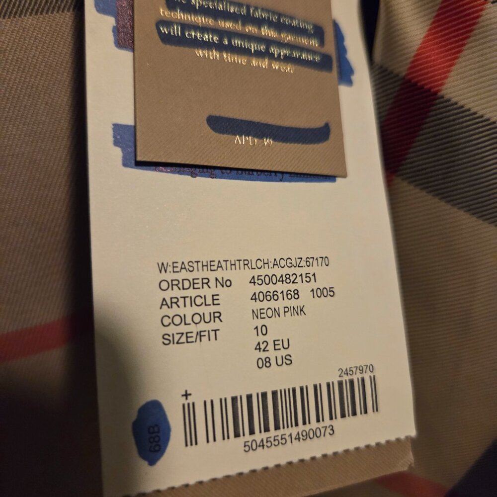 Burberry New w/Tags Neon Pink Check Trenchcoat - Picture 4 of 9